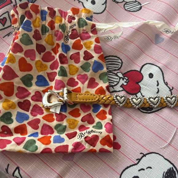 Roped Heart Braid Bandit Bracelet - Picture 4 of 6